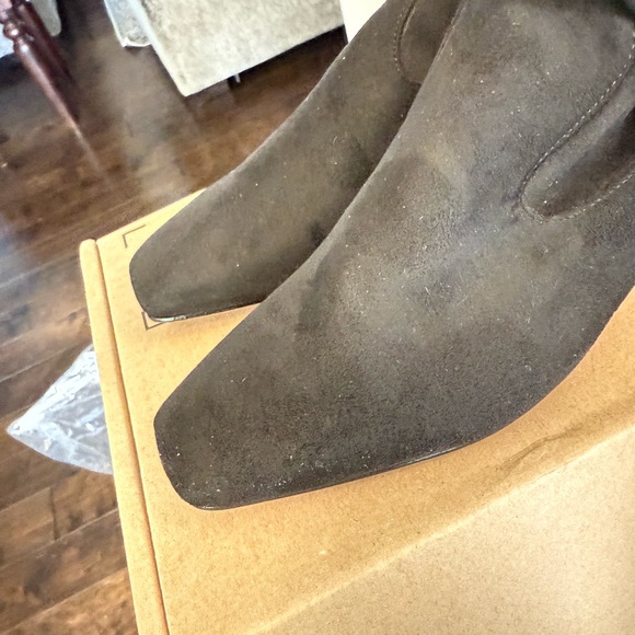 BERNARDO suede black tall knee boots 8.5 NEW kitten‎ heel - Picture 4 of 10